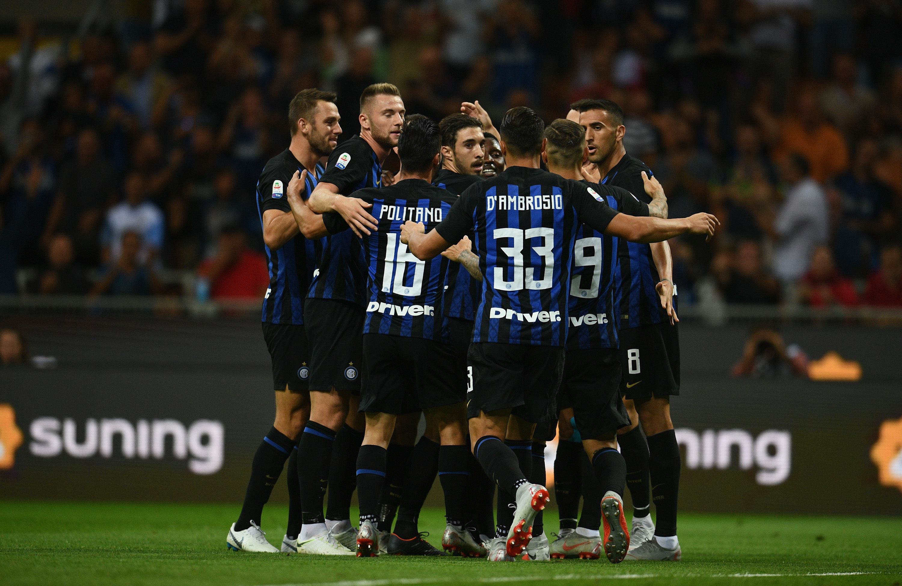 球迷：他今天是无敌状态