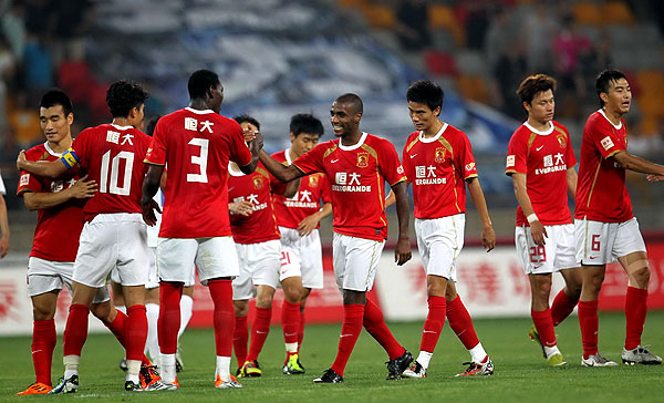 早报：又是一个疯狂的欧冠比赛日（晨报：欧冠再掀疯狂之夜）