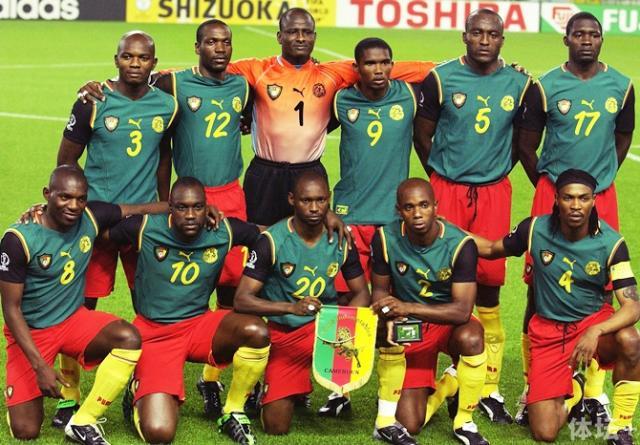 昔日冠军后卫！普尔半场9中4中拿11分3板3断，3+1和高难度上篮都有（前冠军后卫普尔半场9投4中拿下11分3板3断，3+1与高难度上篮俱全）