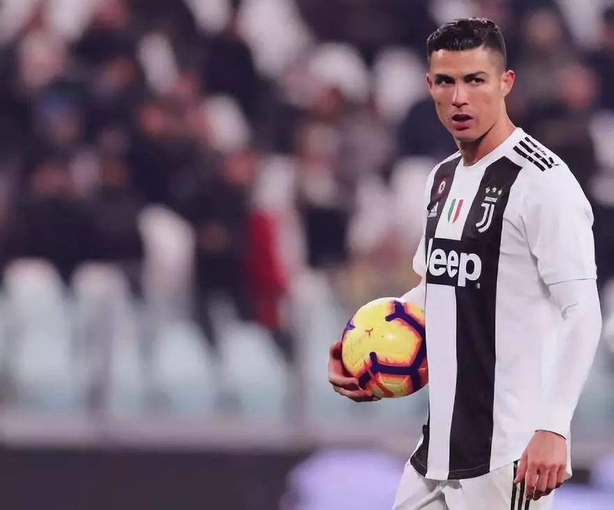 巴黎人报：舍瓦利耶有望迎来国家队首秀，多名轮换球员将出场