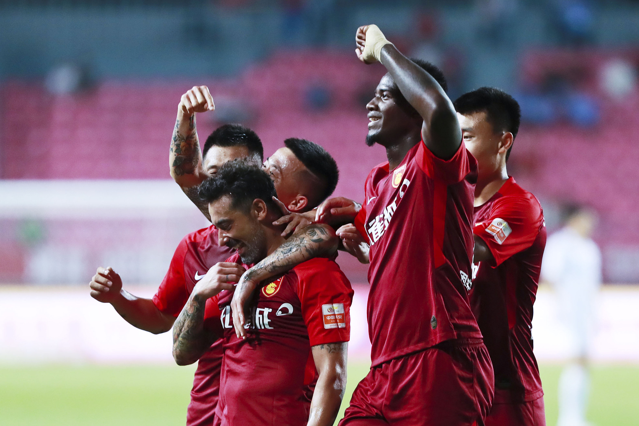 媒体人：杨瀚森被撞头晕已做检查，是否打G联赛要等通知