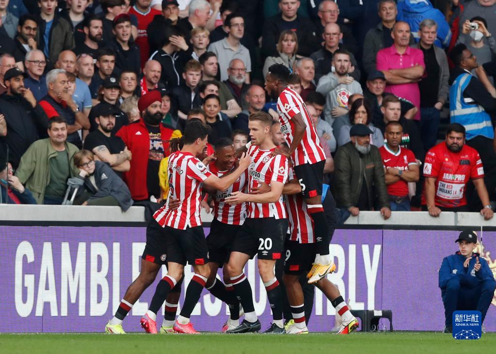 和双小外配合来电！王哲林：主动适应他们球路，慢慢寻找配合感觉