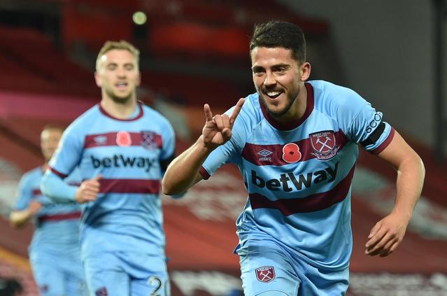 意甲球员在第12轮比赛中涂上红色面彩，向针对女性的暴力说不