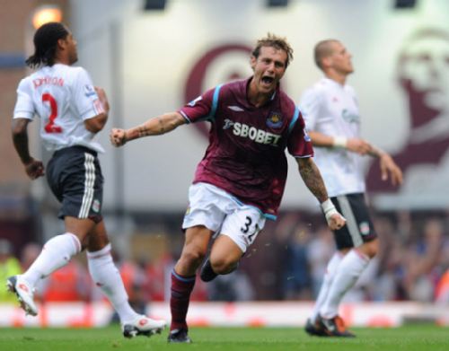 欧冠-萨拉赫破门埃利奥特建功 利物浦2-1里尔（欧冠：萨拉赫破门、埃利奥特进球，利物浦2-1击败里尔）