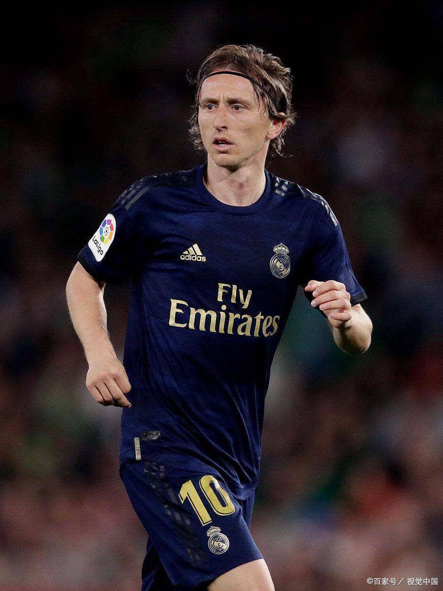 何意味？世非预生死战尼日利亚下半场前段即撤下三名首发前锋