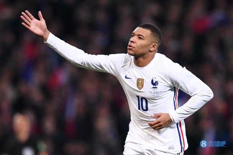 帕尔马1-0比萨，贝内迪恰克点射制胜