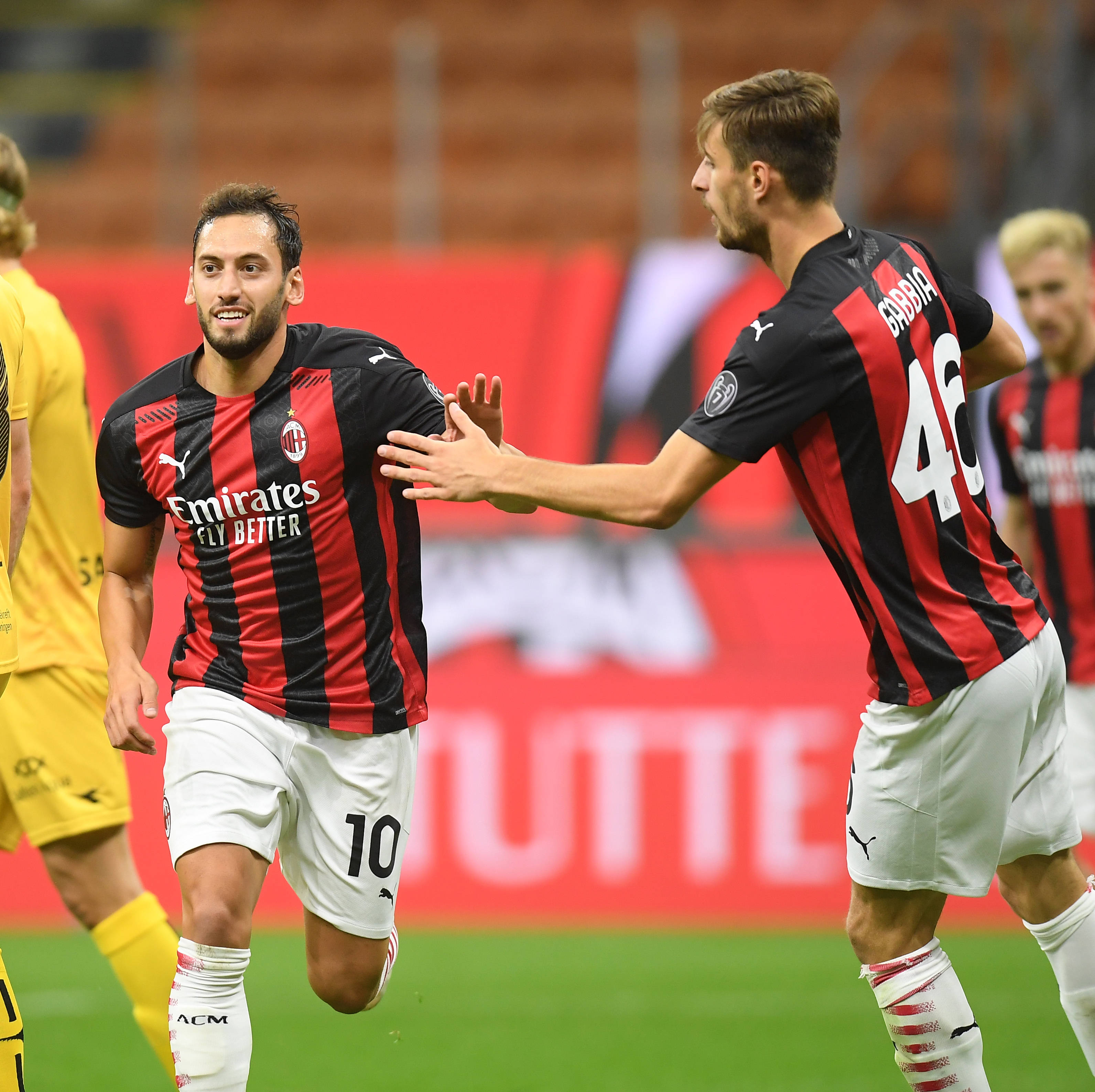 天空报道塞门约：利物浦曼联仍跟进；热刺蓝军退出；曼城领跑（天空消息：曼城领跑塞门约争夺战，利物浦与曼联仍在跟进，热刺与切尔西已退出）